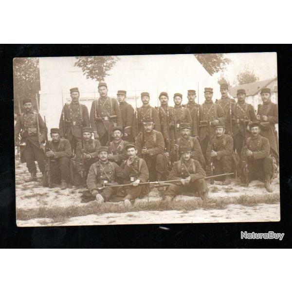 camp du bouchard 32me d'infanterie  , groupe de militaires ,