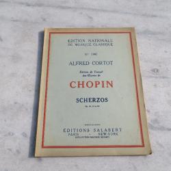 Ancien livre/feuillet de partition broché"éditions de travail des oeuvres de Chopin"France(Vers 1930