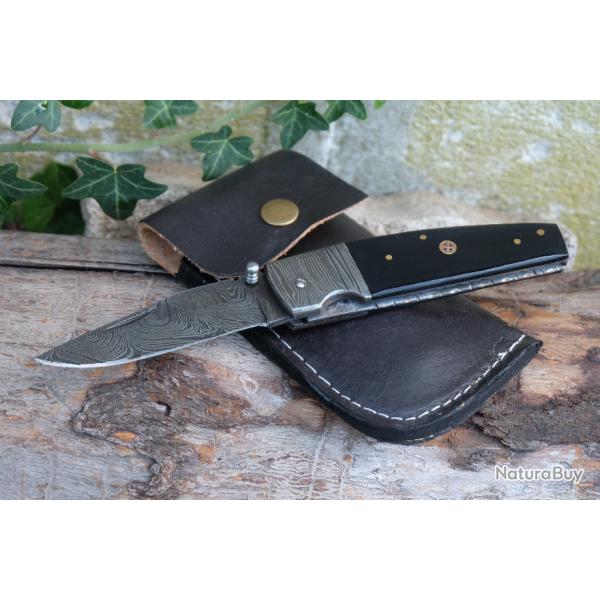 Beau Couteau Damas Lame 128 Couches Manche Black Rsine Mitres Damas Fab Artisanale Linerlock Etui