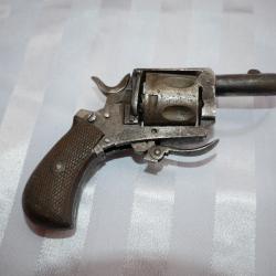 Revolver Bulldog 320 pour pièces ou à restaurer, manque axe de barillet et la tige d'extraction