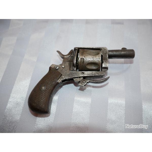 Revolver Bulldog 320 pour pices ou  restaurer, manque axe de barillet et la tige d'extraction