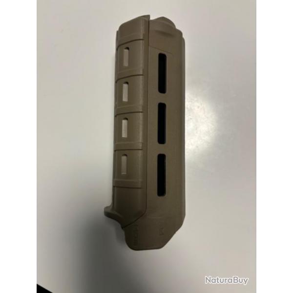 Garde main magpul MOE FDE