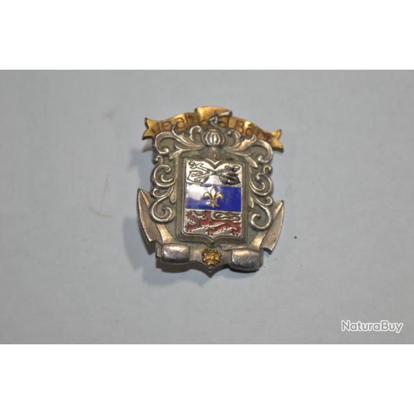 Insigne Militaire Marine  Cuirasse Btiment Ligne Jean Bart fabricant Courtois Paris (17)