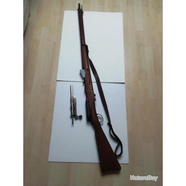 Vend fusil 1889 Schmidt Rubin calibre 7.5 X 53.5 trs bon tat