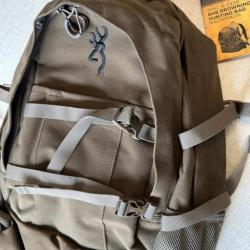 Vends ou échange sac à dos Browning Hunting BHB 34L neuf