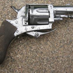 REVOLVER BULLDOG CAL 320