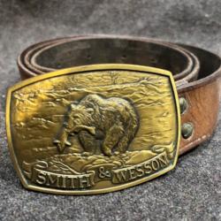 Très rare ceinture avec sa boucle smith & wesson de 1982 « brown bear » western cowboy collection