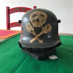 TRES VIEILLE COPIE DU CASQUE FREIKORPS