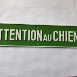 Panneau attention au chien , plastique à visser , 24x6 cm