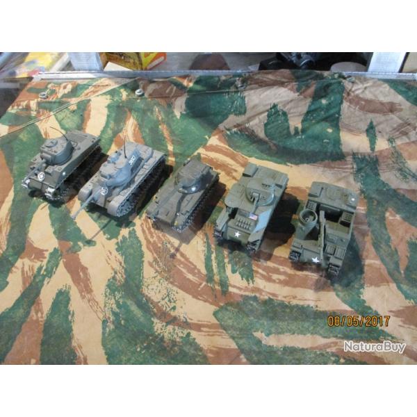 lot de vehicules militaria char metal marque solido