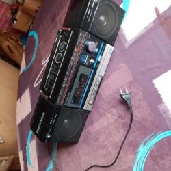 Radio cassette vintage Aiwa cs-240