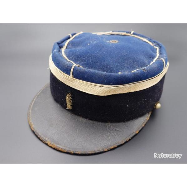 KEPI GENDARMERIE MODELE 1921 - FRANCE XX Bon  France Militaria XX