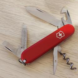 Victorinox couteau Suisse Sportsman 84mm