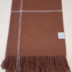 Plaids en pure laine scandinave carré gris ou marron Terracotta