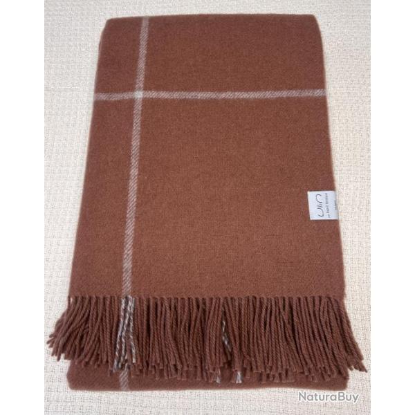 Plaids en pure laine scandinave carr gris ou marron Terracotta