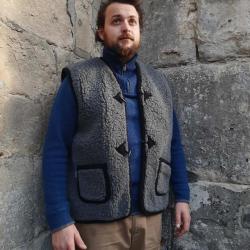 Gilet de Berger chaud pure laine à brandebourg gris anthracite 1