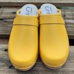 Sabot femme suédois bois et cuir vif  35 jaune soleil