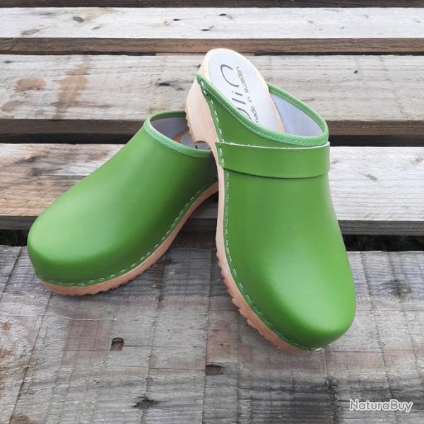 Sabot femme sudois bois et cuir vif vert pomme