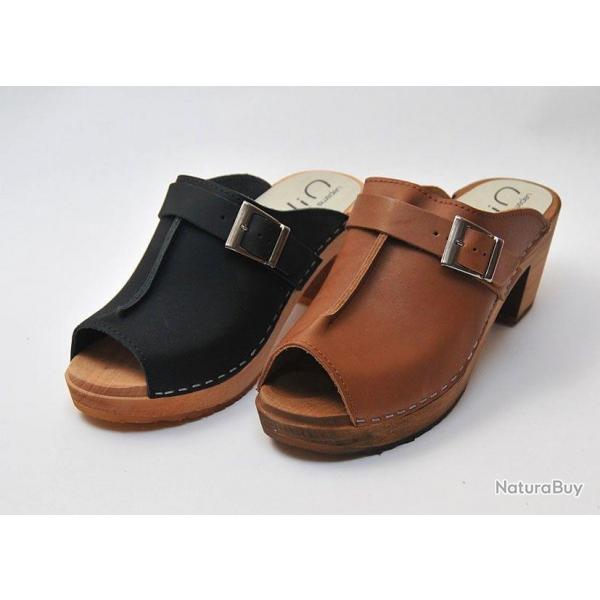 Sabots mules ouverts  boucle mtal talons hauts bois et cuir tannage vgtal 35 cuir cognac Veg