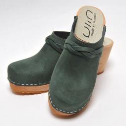 Sabots suédois femme talons hauts bois et cuir tannage végétal ou nubuck vert ardoise