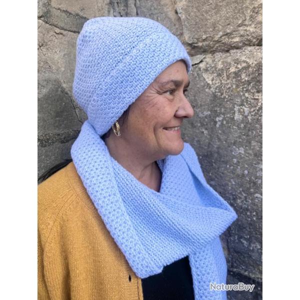 Bonnet en pure laine mrinos  cte de riz  Bleu ciel