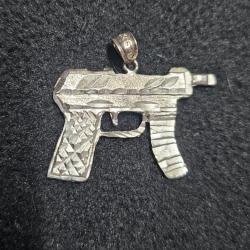 Pendentif Pistolet Mitrailleur en Argent