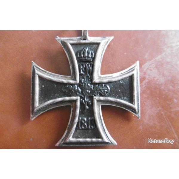 CROIX DE FER  ANCIENNE  WW1 1914-1918 AVEC ANNEAU FIXE