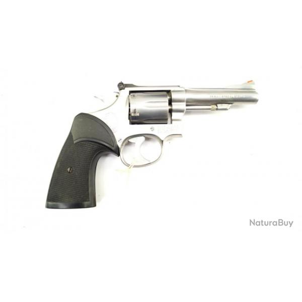 Revolver Smith &amp; Wesson 67 calibre 38 special 4&#039;&#039; Inox