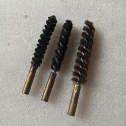 Lot 3 brosses de nettoyage suisse cal 7,5 STG-57