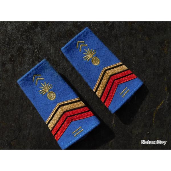 ECOLE SPECIALE MILITAIRE / PAIRE EPAULETTES /   ETAT NEUF