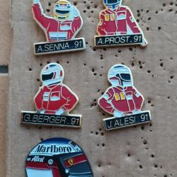 PINS COURSE AUTOMOBILE FORMULE 1 EFFIGIE PILOTES ET CASQUE ANNEE 91 PROST SENNA ALESI