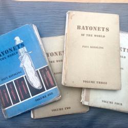 Bayonets off the World de Paul Kiesling - 4 tomes annotés par Jean Pierre Vial.