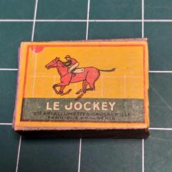 LE JOCKEY BOITE D'ALLUMETTES FABRIQUEE EN ALGERIE, UTILISEE PAR UN MILTAIRE INDO/ALGERIE