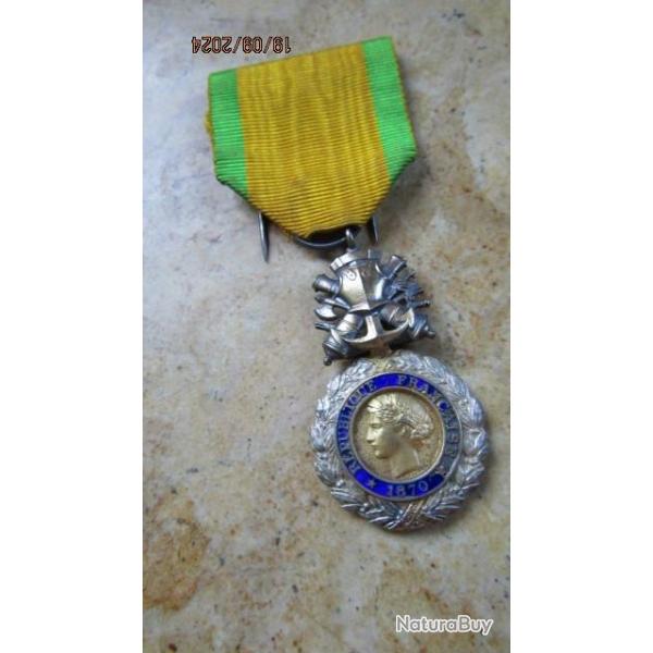 mdaille militaire 1870 ww1 premire seconde guerre 14 18 39 45 la seule porte par marchal Ptain