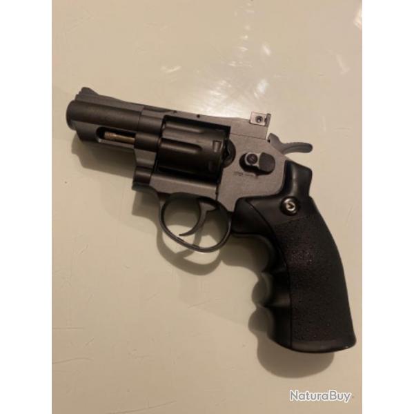 PR-725 REVOLVER  8 shot 4,5mm pellet co2 revolver