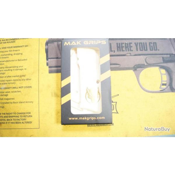 Plaquette Pistolet CZ  75B Blanc Nacr&eacute; Loup dor&eacute; Tacticalmakgrips