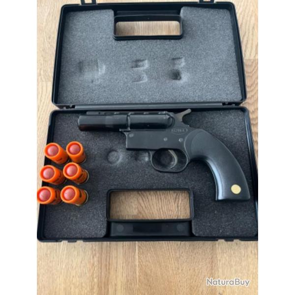 Pistolet GC27 couleur noir s'aplatit d'un tir 12/50