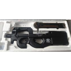 Airsoft réplique p90 cybergun