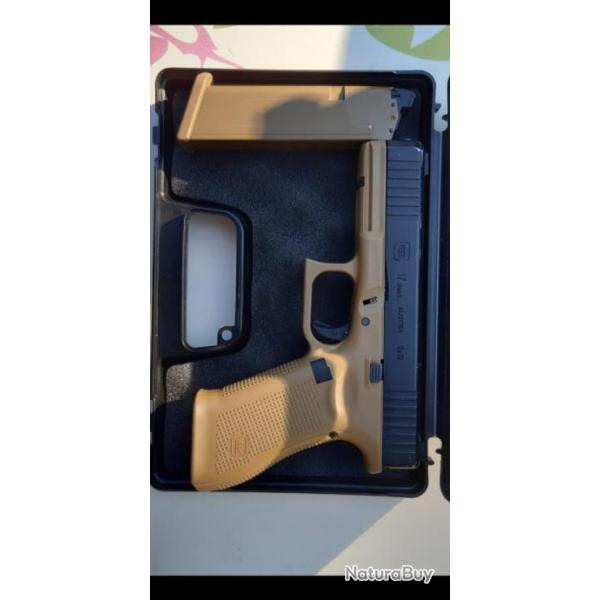 Glock 17gen5 cybergun avec holter amomax