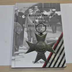 Livre La Croix du mérite du service militaire Allemand equipement