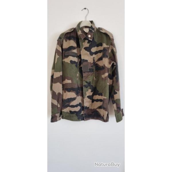 Vtements militaire (287)