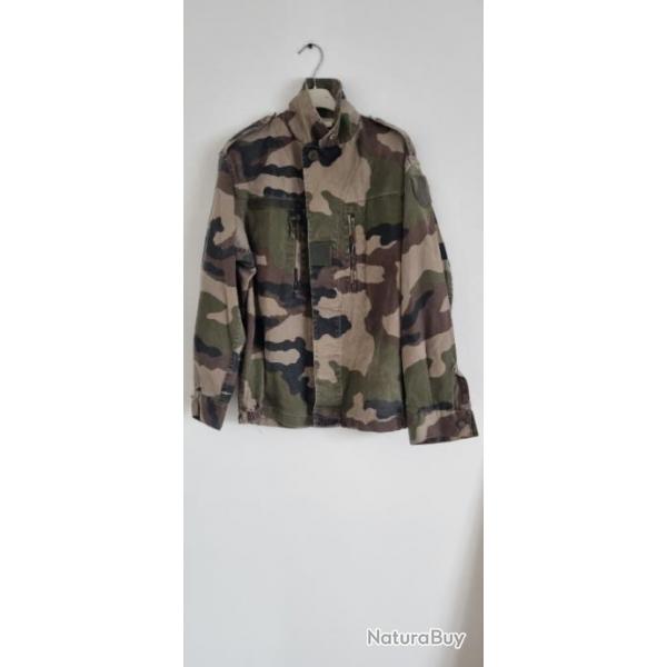 Vtements militaire (289)