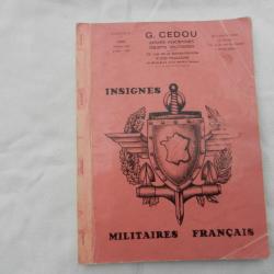 insignes militaires français  n° 21 1982 par G.CEDOU -  cotation des insignes militaires