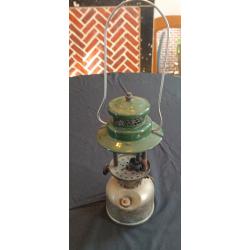 LAMPE A KEROSENE MODELE US COLEMAN