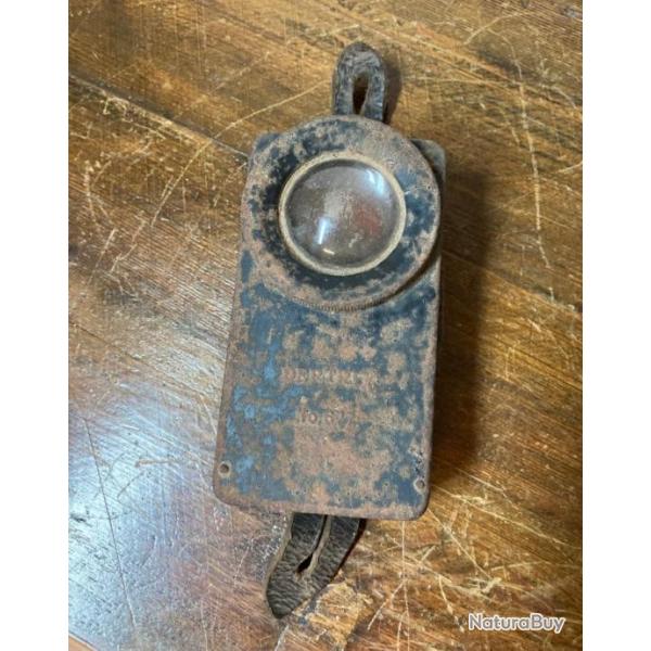 Lampe allemande WW2 Petrix 677 - intacte et utilise au combat