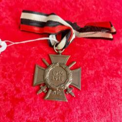 Croix d'honneur du combattant allemand WW1 G 11.