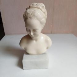 statuette ancienne en marbre buste hauteur 16 cm x 9 cm