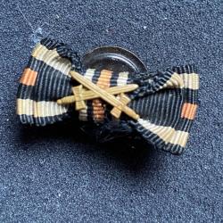 Boutonnière Croix Hindenbourg avec glaive allemand ww1 insigne