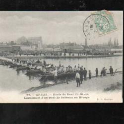 arras école de pont du génie lancement d'un pont de bateaux au rivage