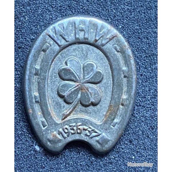 Badge allemand du Winterhilfswerk 1936-1937 WW2 mdaille insigne